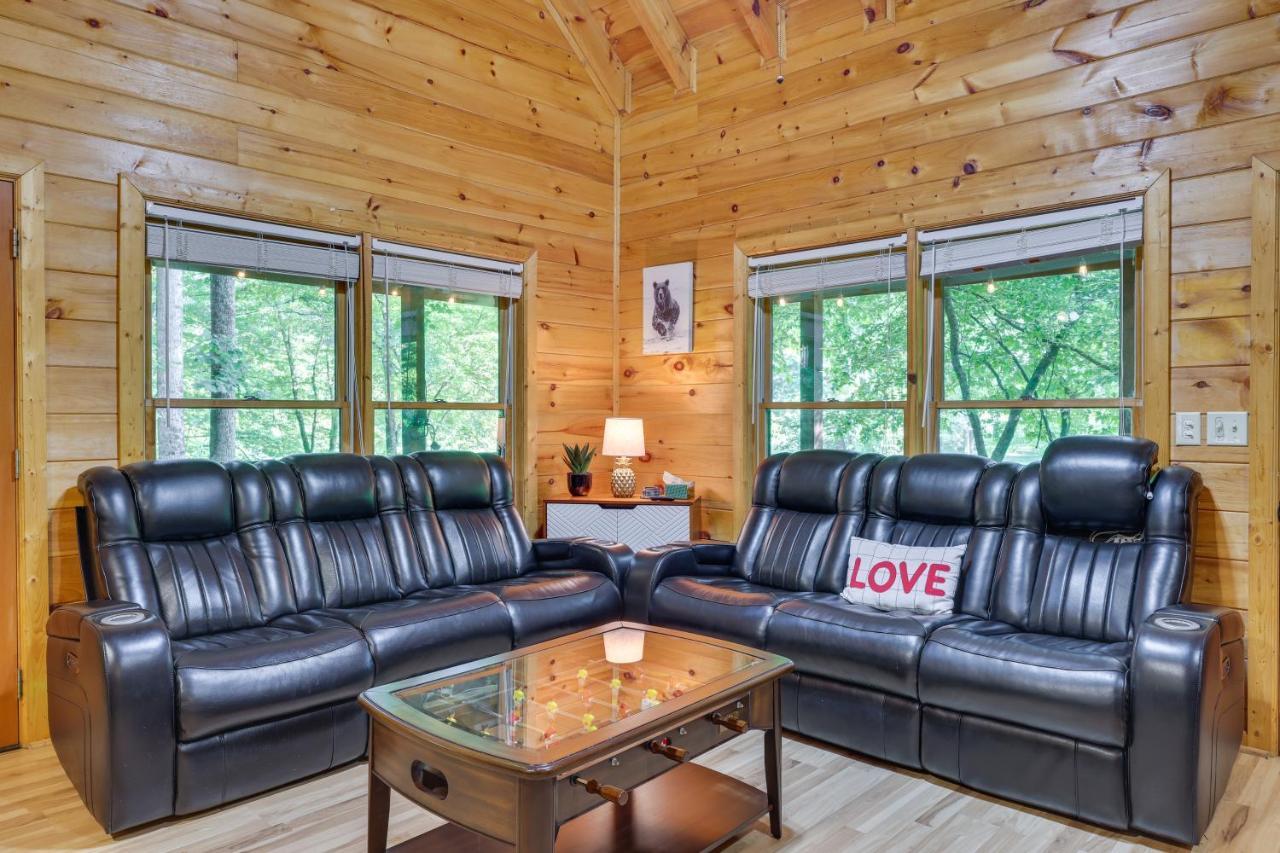 Riverfront Ellijay Cabin With Deck And Pool Access! Exterior foto